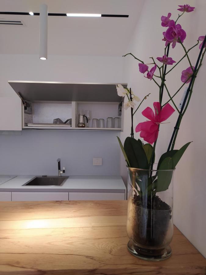 Casa Bianca - Luxury With Balcony In The City Centre Taormina Exterior photo